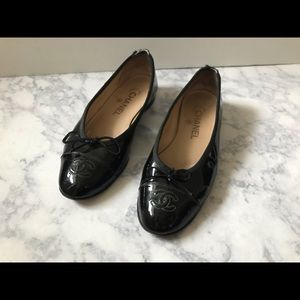 Chanel CC Logo Black Ballet Flats